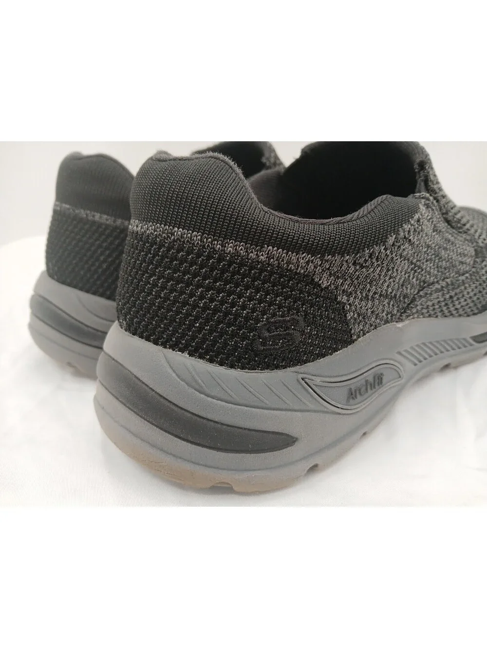 Skechers Air Cooled Arch Fit Shoes Mens 9.5 Gray Black Slip-on Loafers  Casual